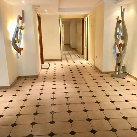 Juan Les Pins Center,1 Bedroom Apart, Pool Apartamento Antibes