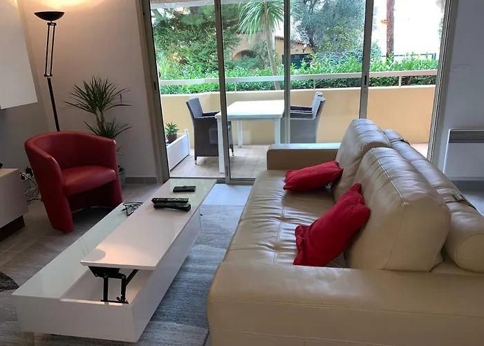 Juan Les Pins Center,1 Bedroom Apart, Pool Апартаменты